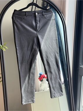 Black Faux Leather Skinny Pants
